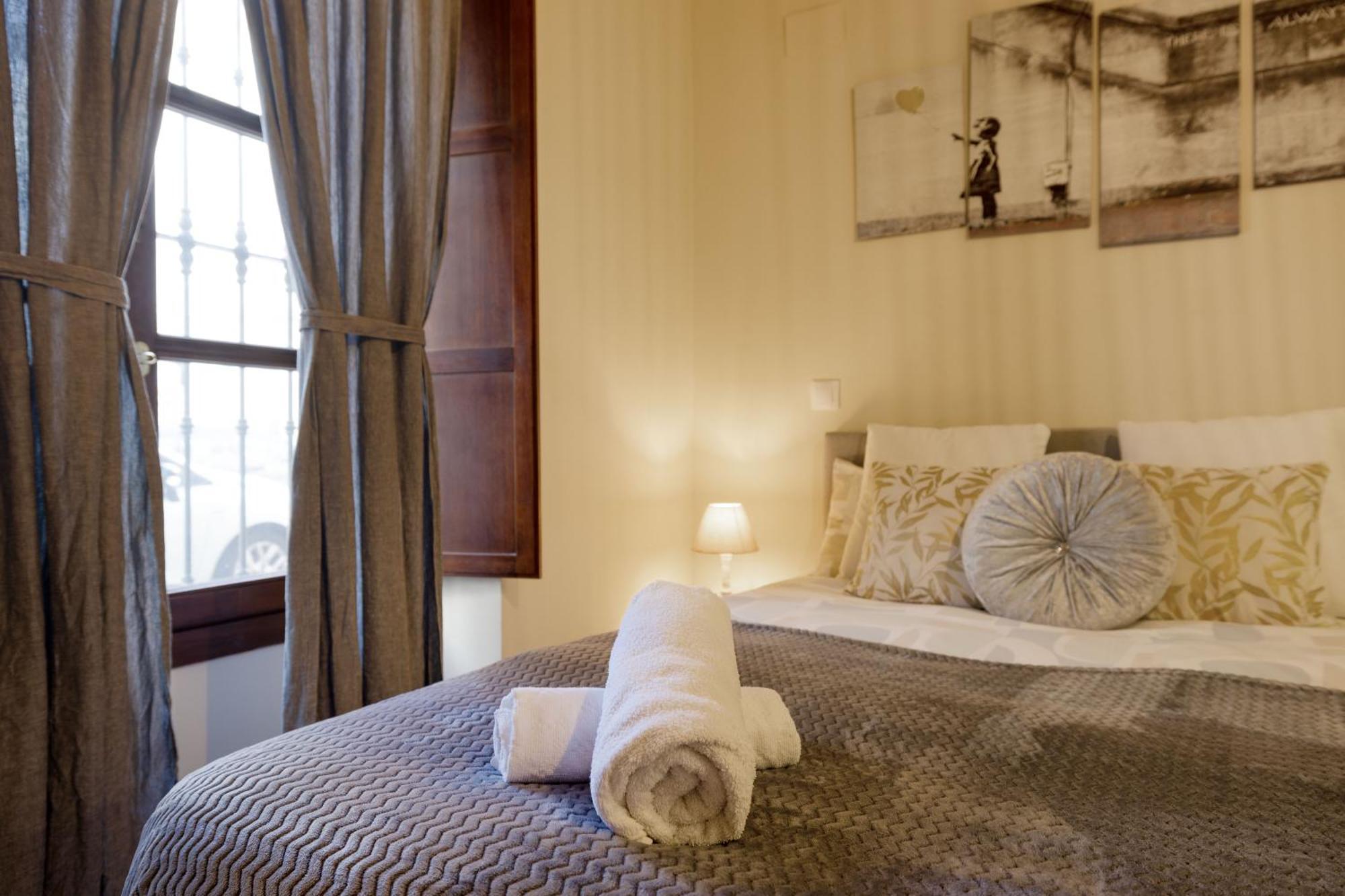 Apartamentos Y Lofts En Triana Sevilla Eksteriør bilde